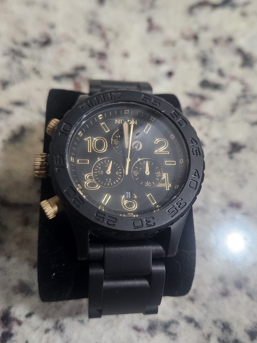 Nixon 42-20 Chrono With Brand New Battery